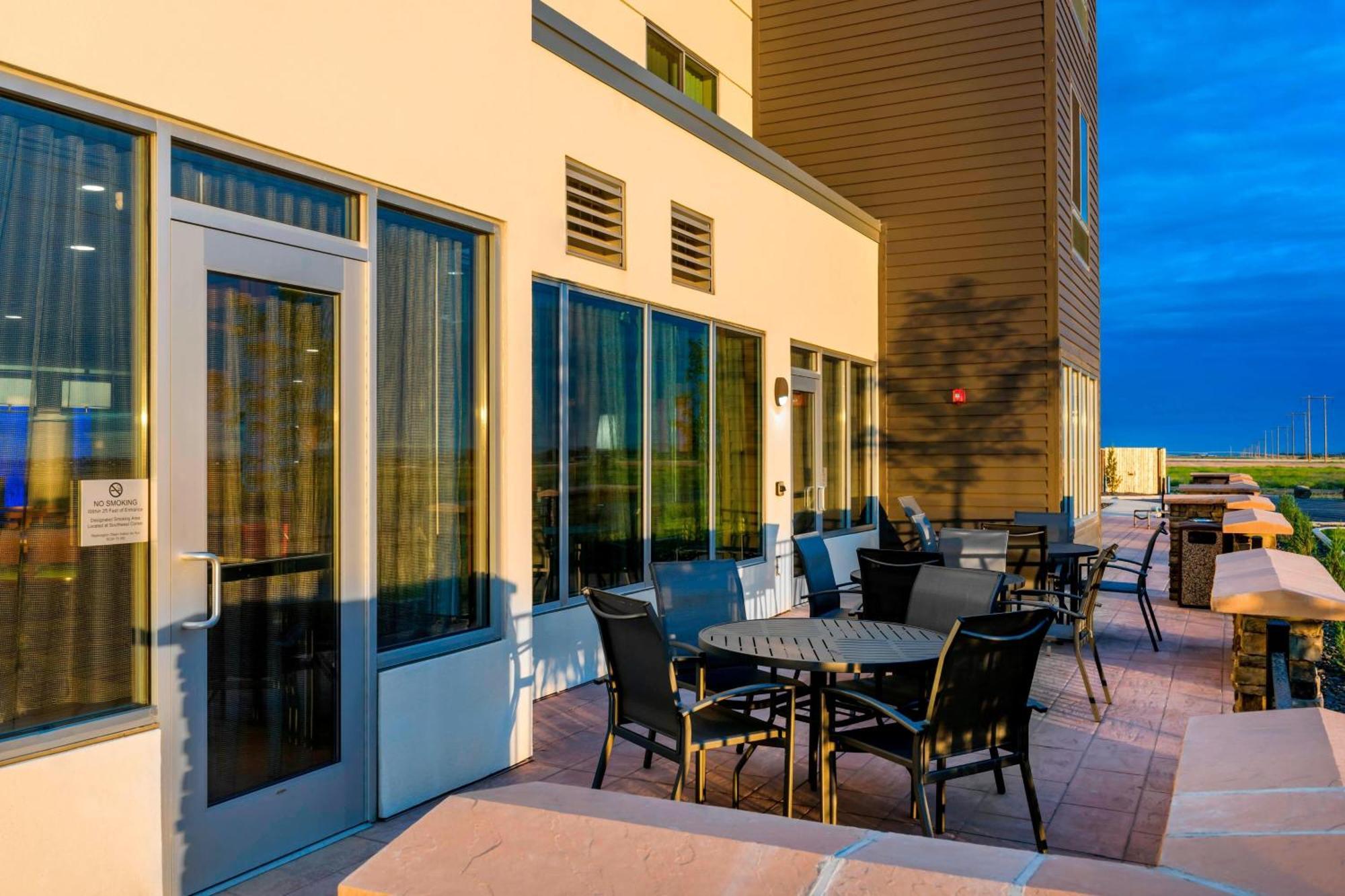 Fairfield Inn & Suites By Marriott Moses Lake Exterior photo